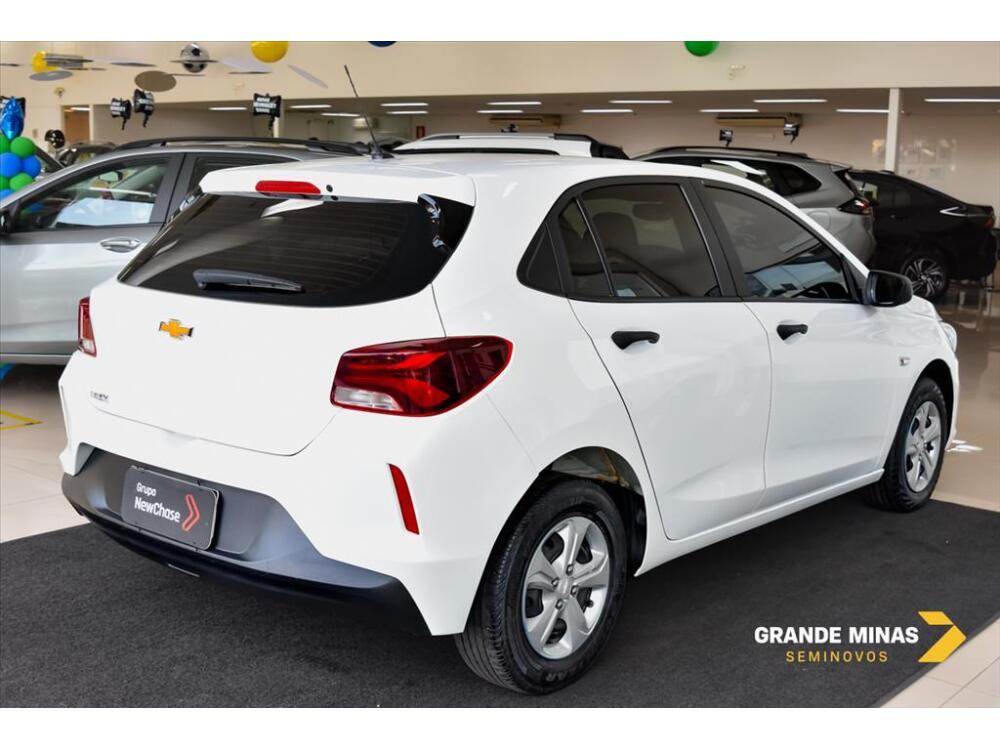 Chevrolet Onix Hatch