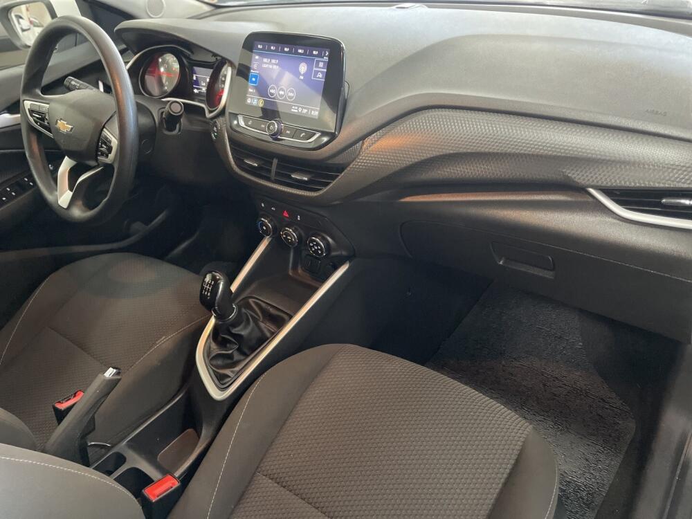 Chevrolet Onix Hatch