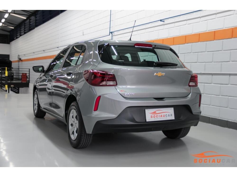 Chevrolet Onix Hatch
