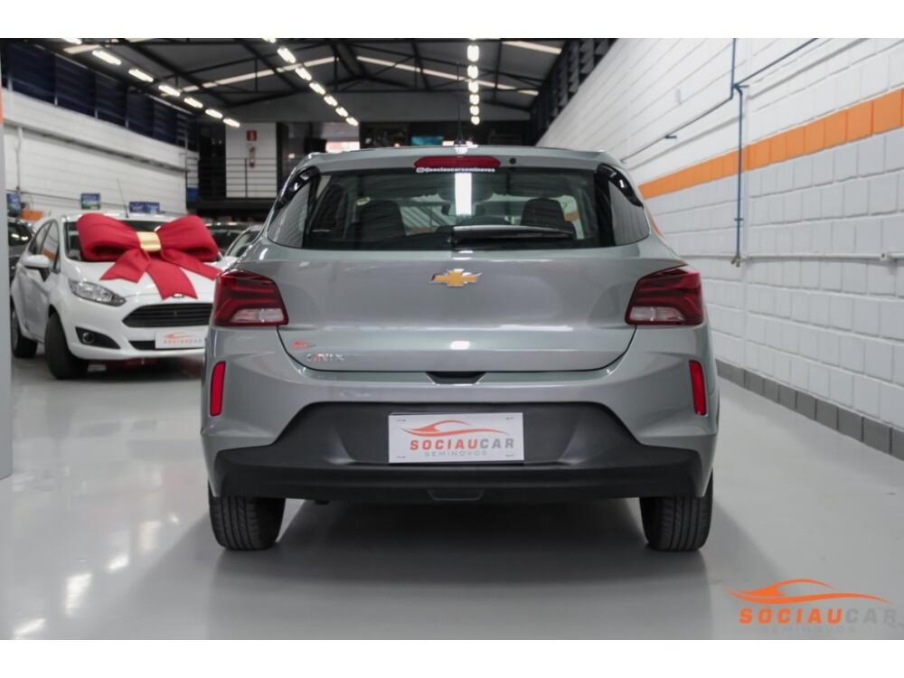 Chevrolet Onix Hatch