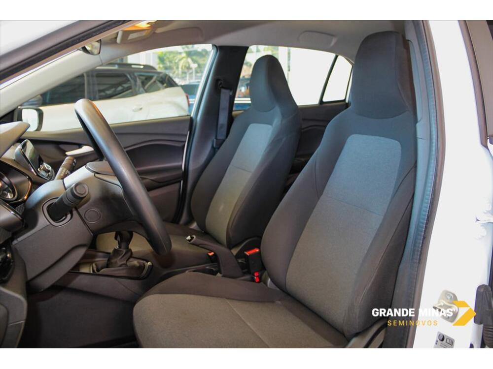 Chevrolet Onix Hatch