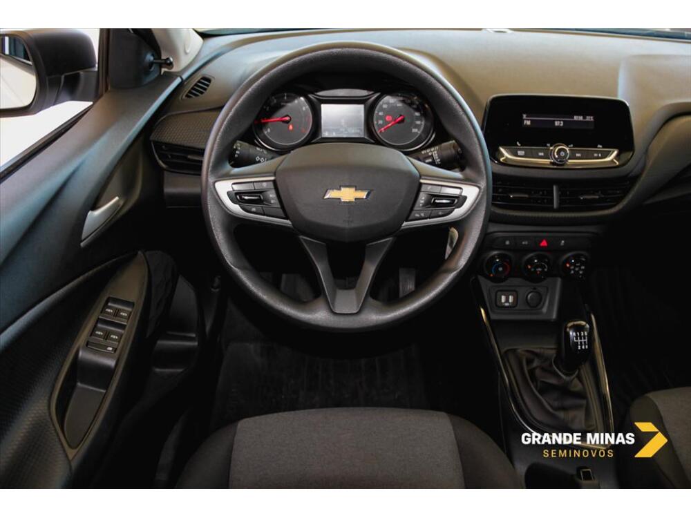 Chevrolet Onix Hatch