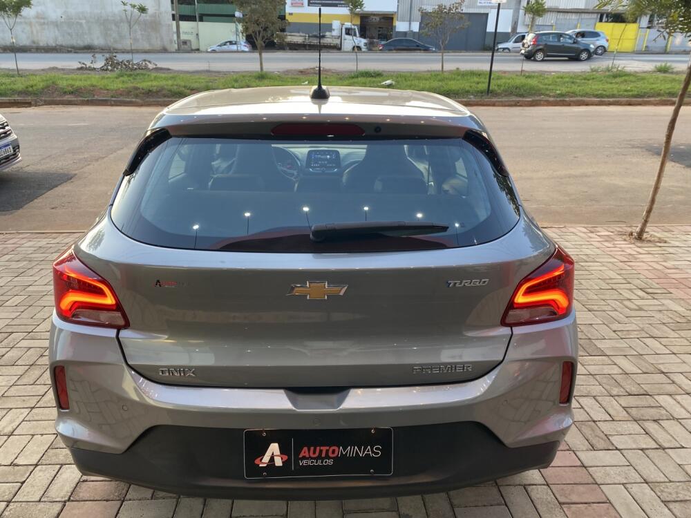Chevrolet Onix Hatch