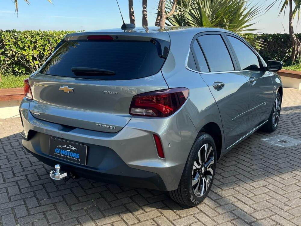 Chevrolet Onix Hatch