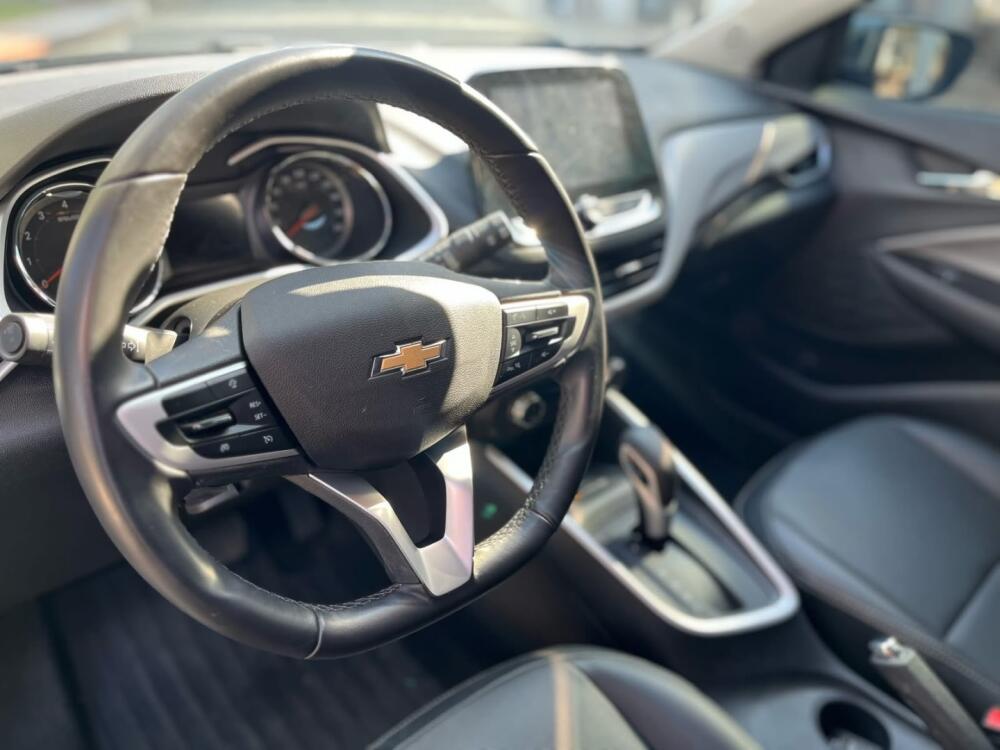 Chevrolet Onix Hatch