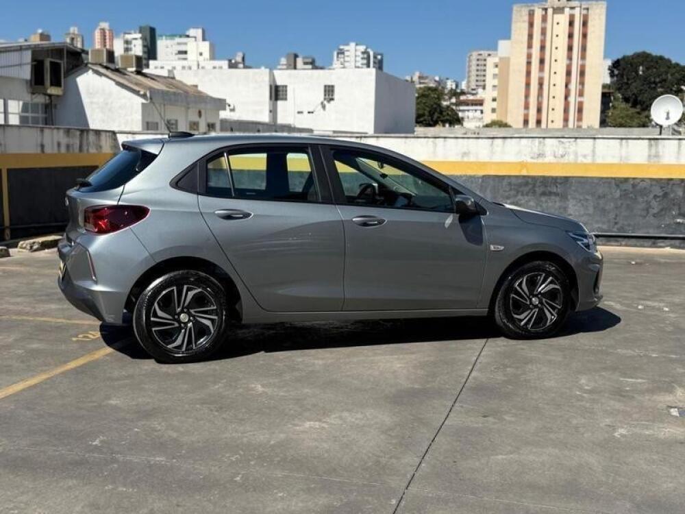 Chevrolet Onix Hatch