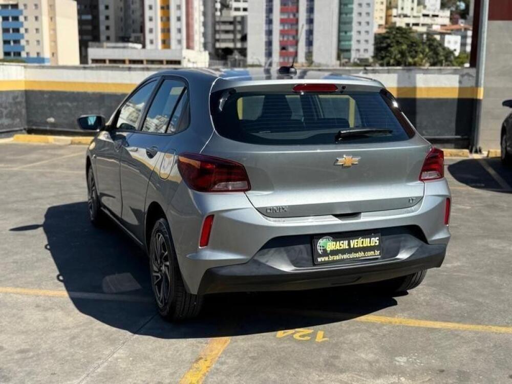 Chevrolet Onix Hatch