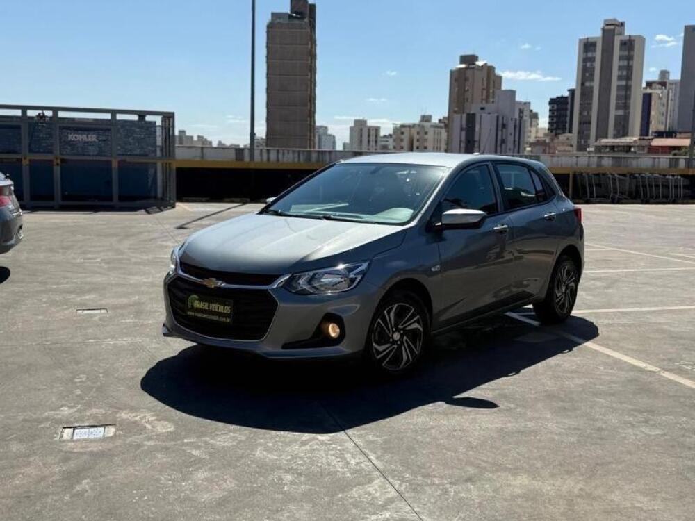 Chevrolet Onix Hatch