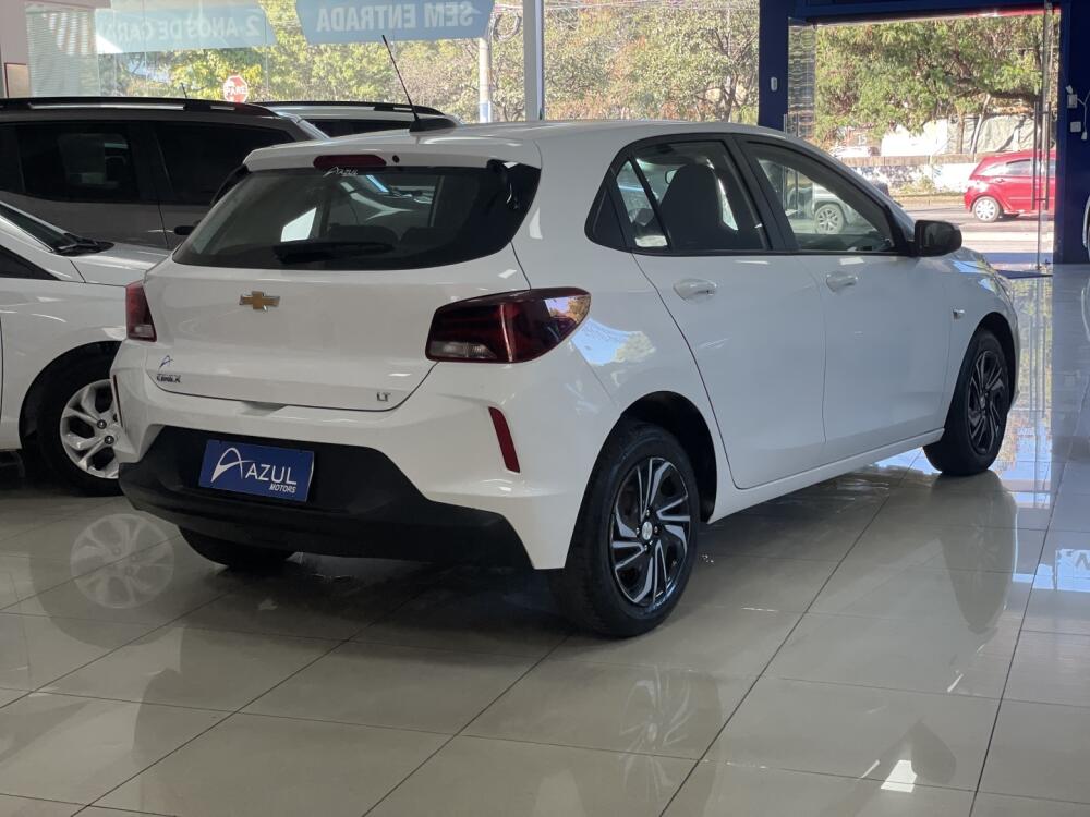 Chevrolet Onix Hatch