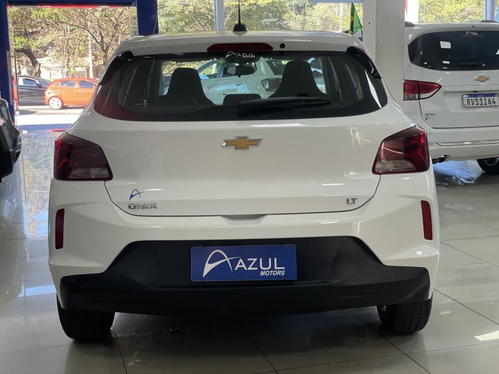 Chevrolet Onix Hatch