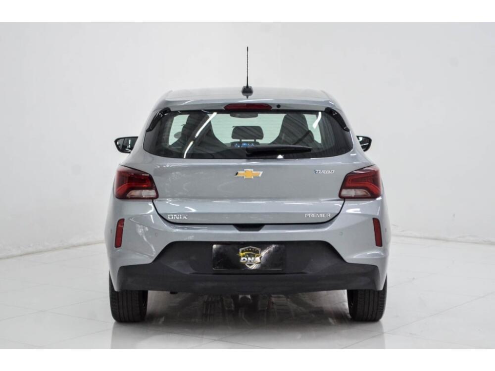 Chevrolet Onix Hatch