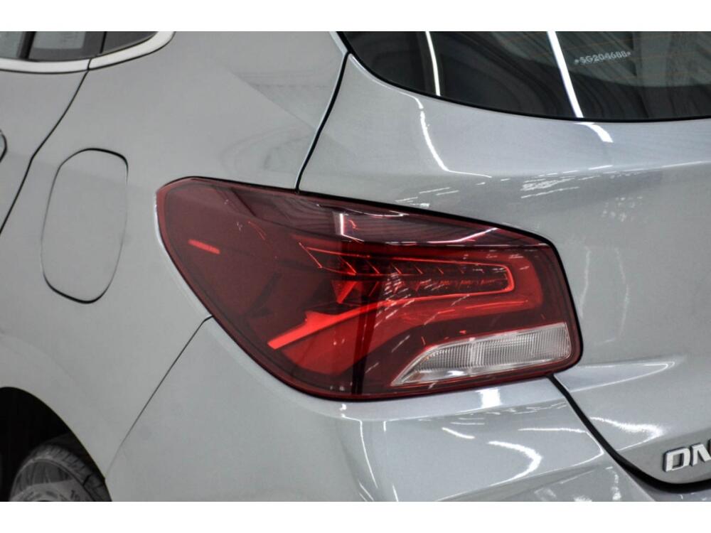 Chevrolet Onix Hatch