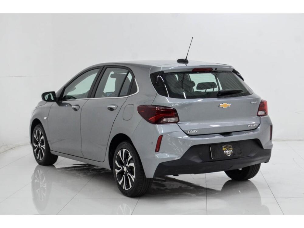 Chevrolet Onix Hatch