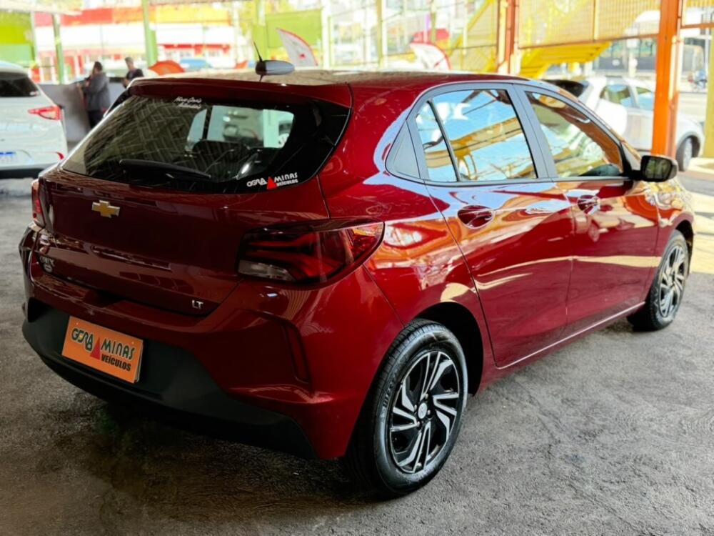 Chevrolet Onix Hatch