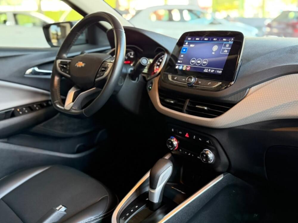 Chevrolet Onix Hatch