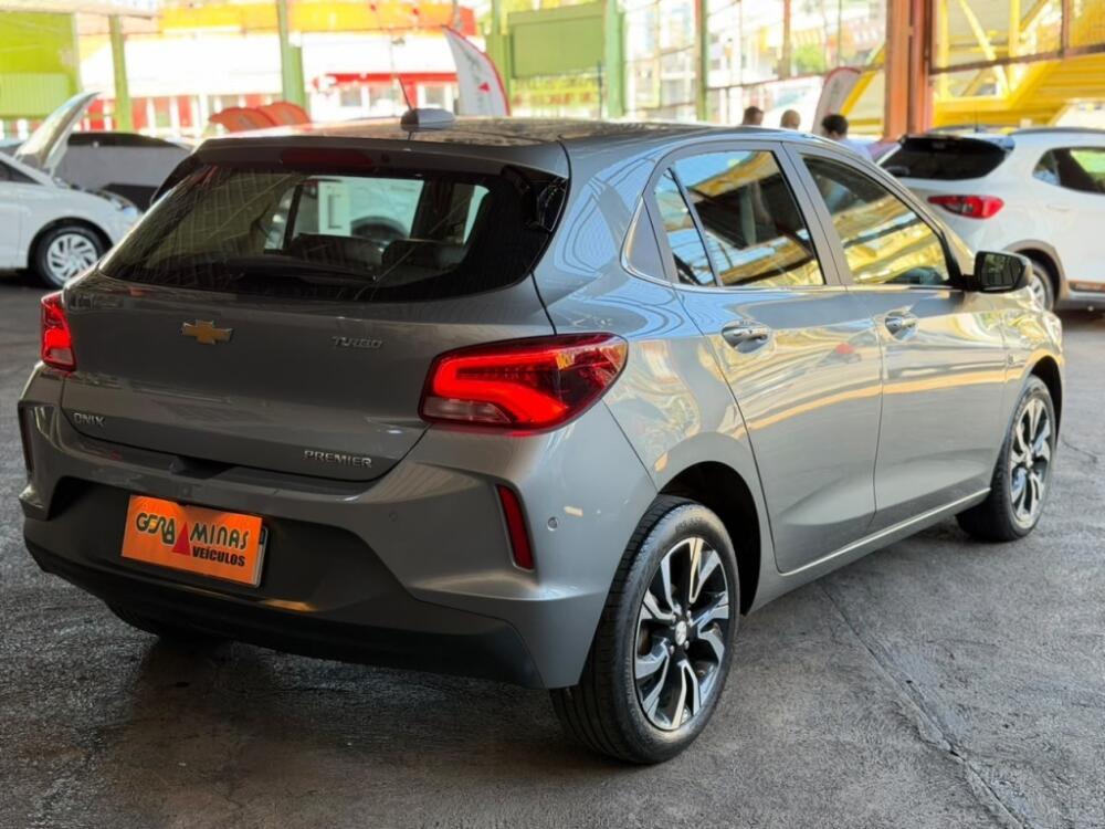 Chevrolet Onix Hatch