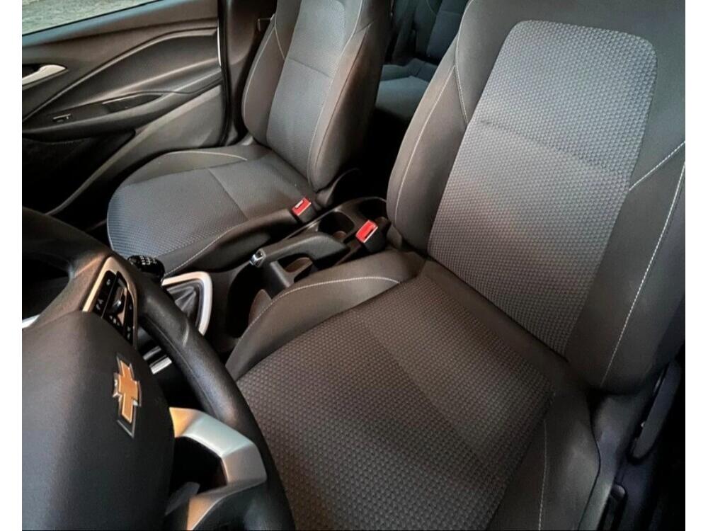 Chevrolet Onix Hatch