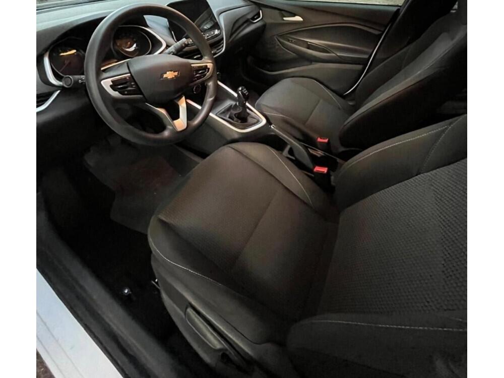 Chevrolet Onix Hatch