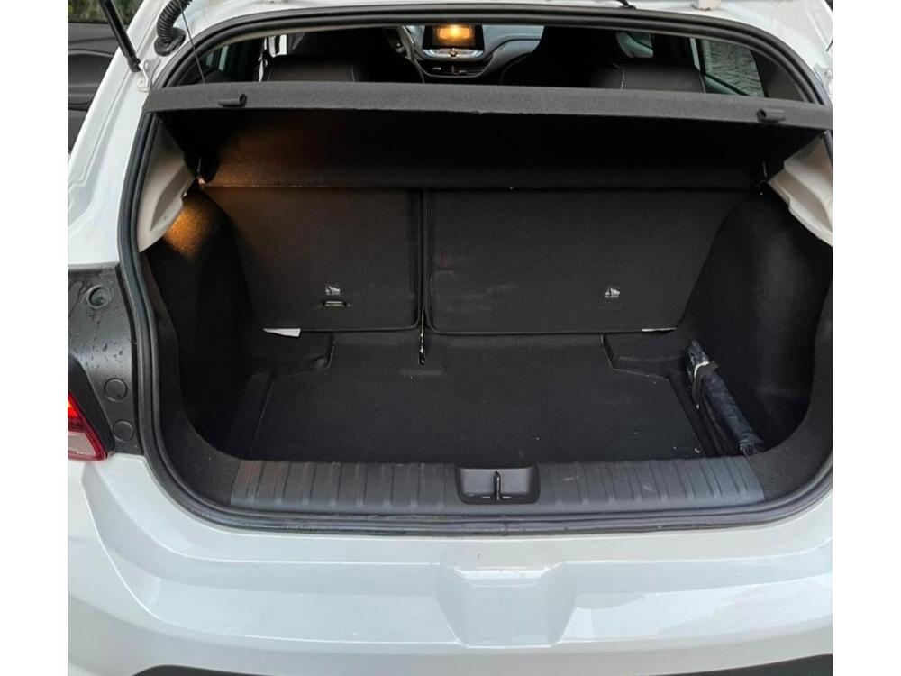 Chevrolet Onix Hatch