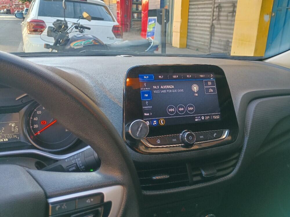Chevrolet Onix Hatch