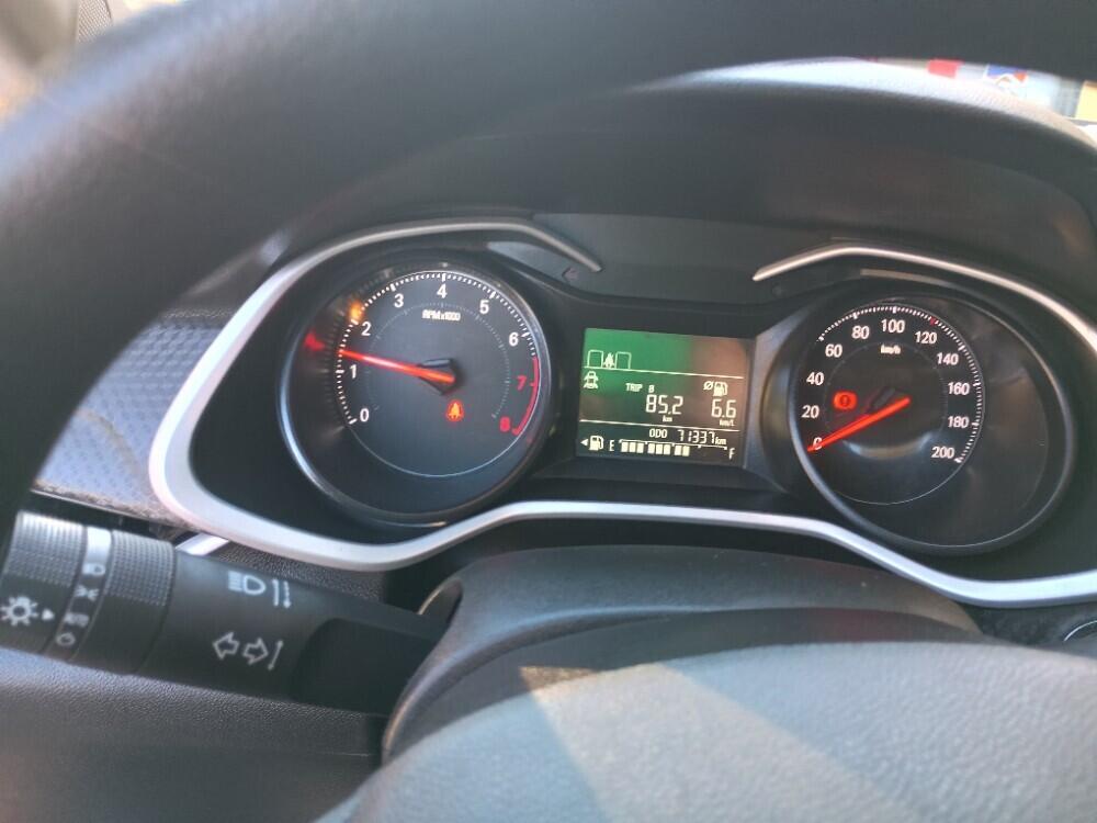 Chevrolet Onix Hatch