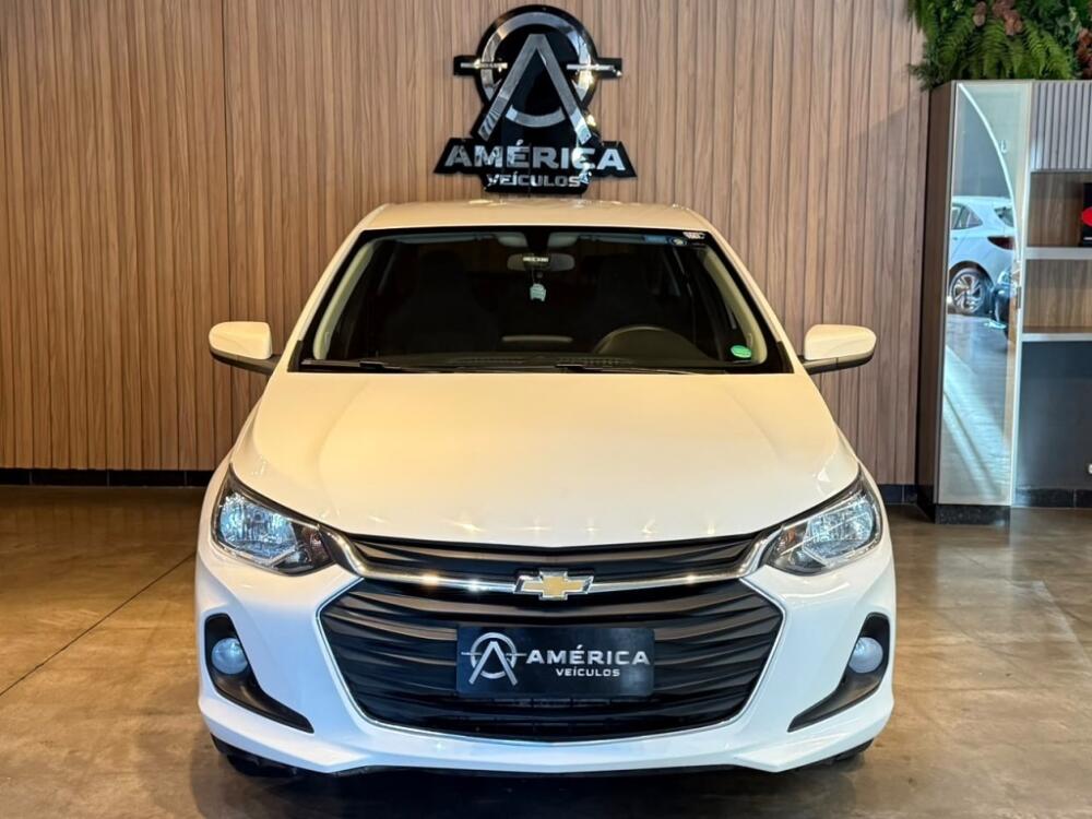 Chevrolet Onix Hatch