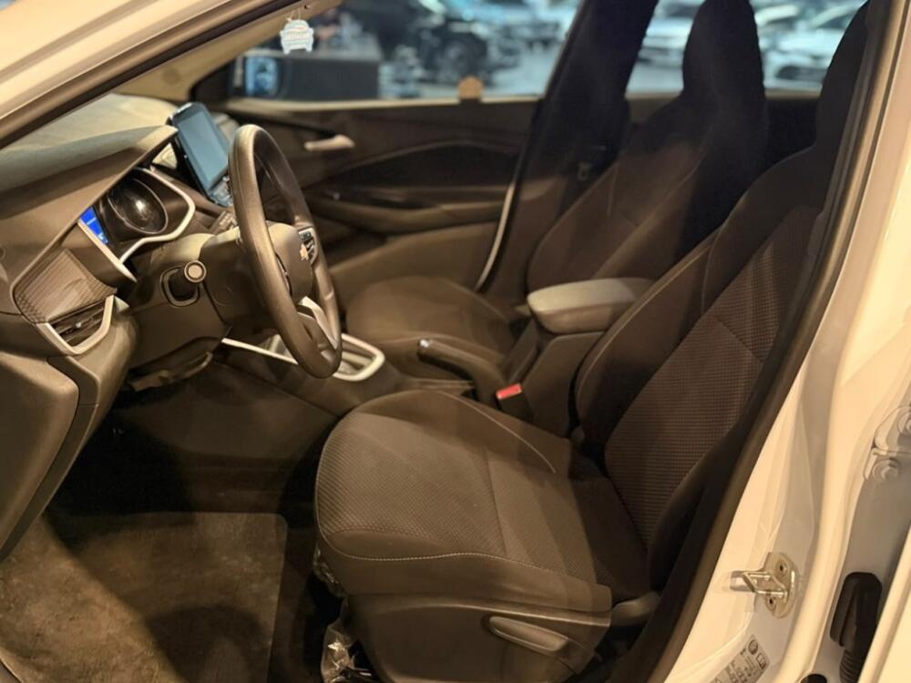 Chevrolet Onix Hatch