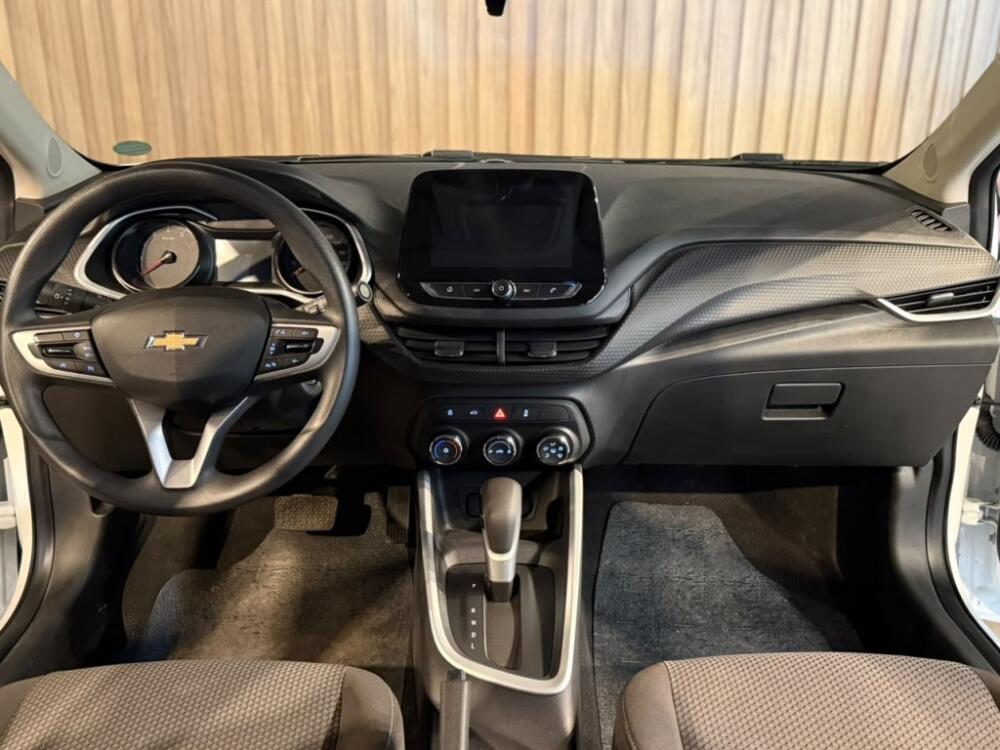 Chevrolet Onix Hatch