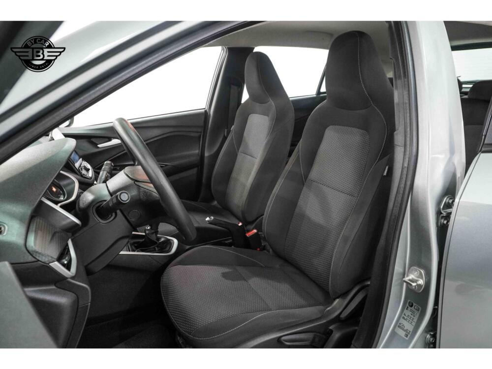 Chevrolet Onix Hatch