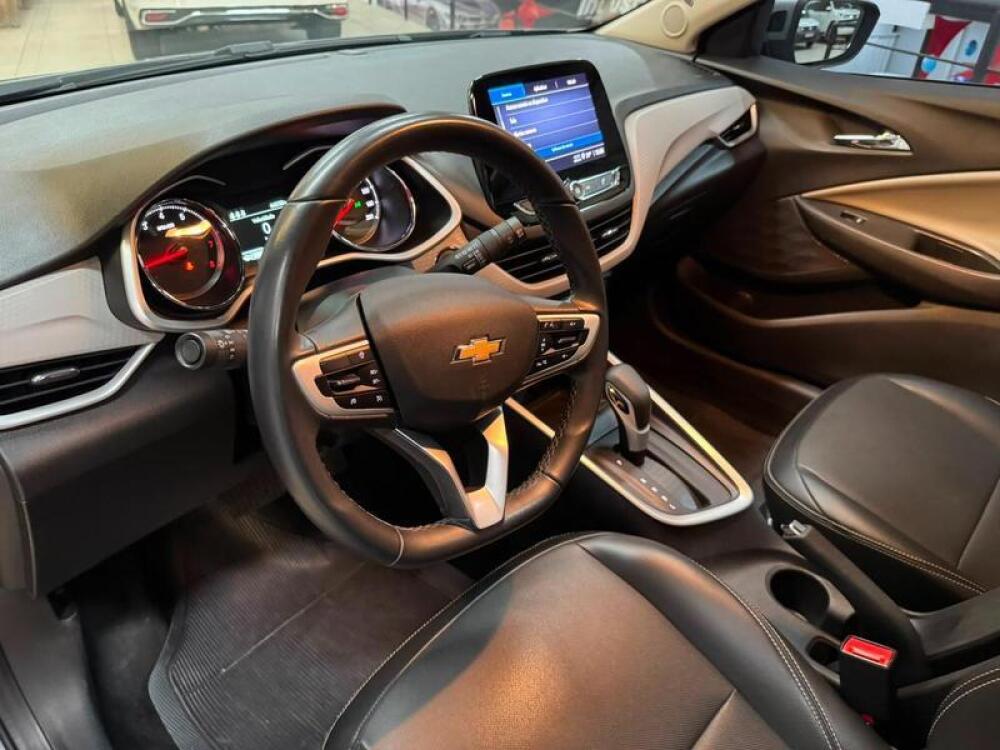 Chevrolet Onix Hatch