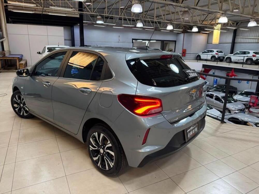 Chevrolet Onix Hatch