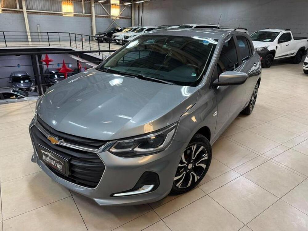 Chevrolet Onix Hatch