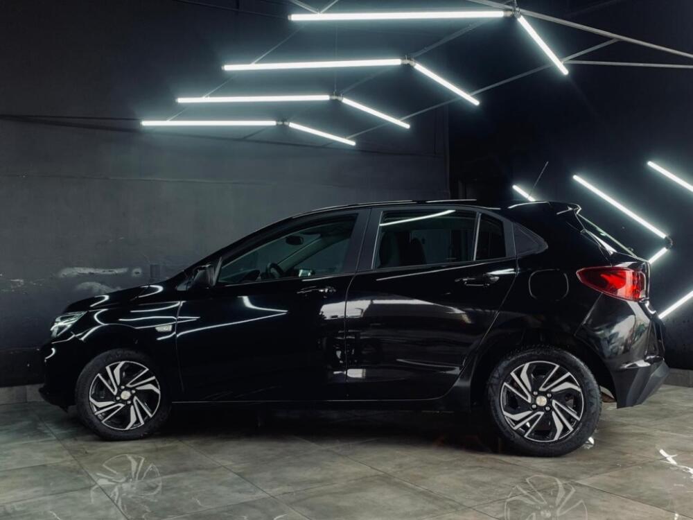 Chevrolet Onix Hatch