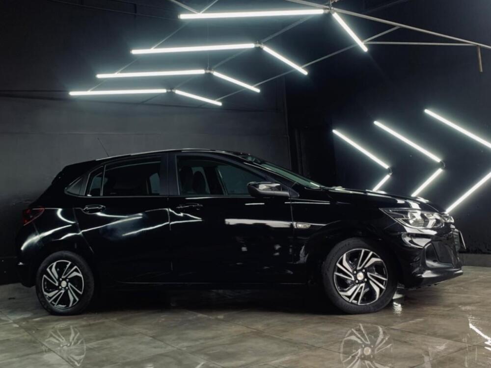 Chevrolet Onix Hatch
