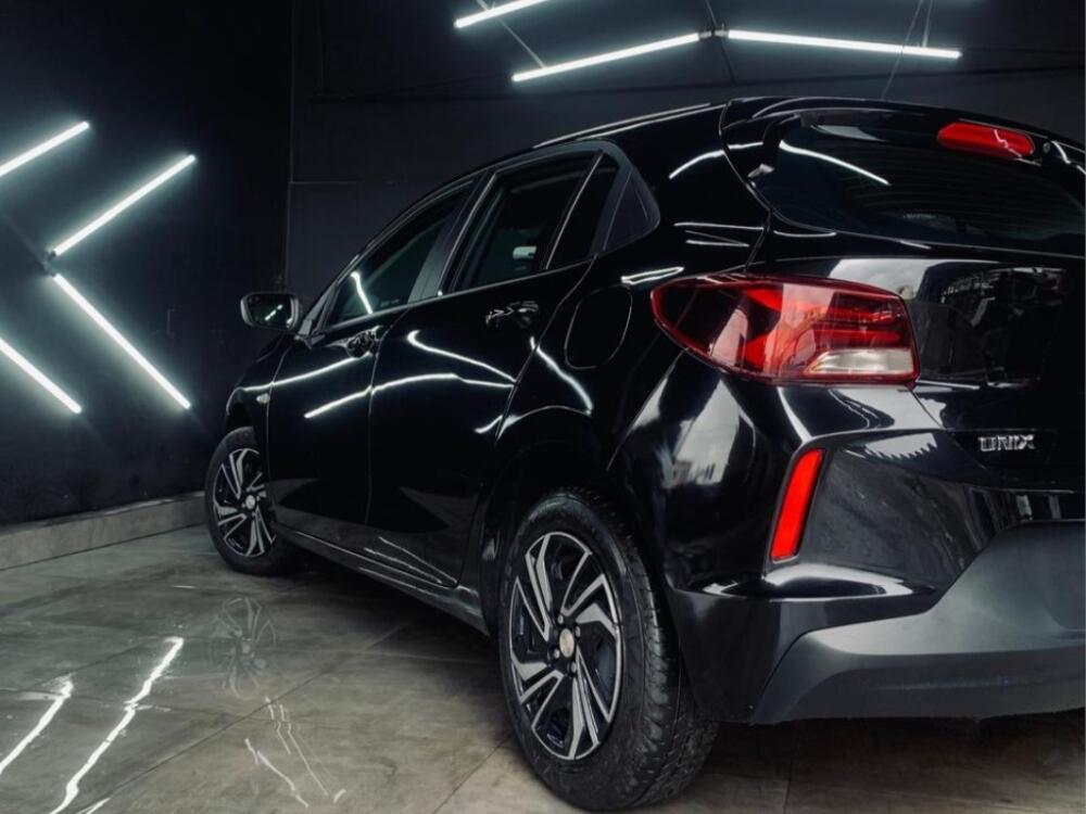 Chevrolet Onix Hatch