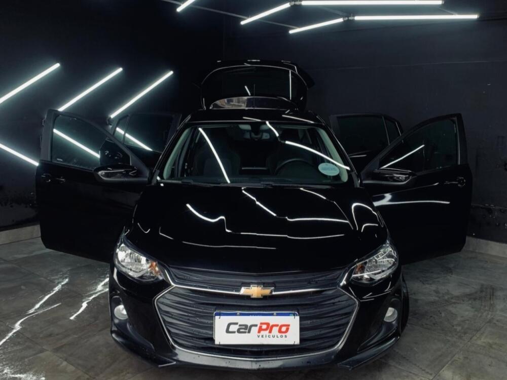 Chevrolet Onix Hatch