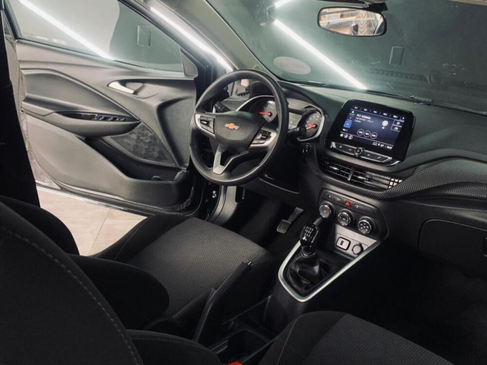Chevrolet Onix Hatch