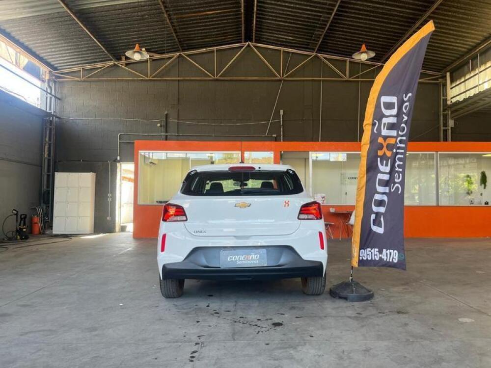 Chevrolet Onix Hatch