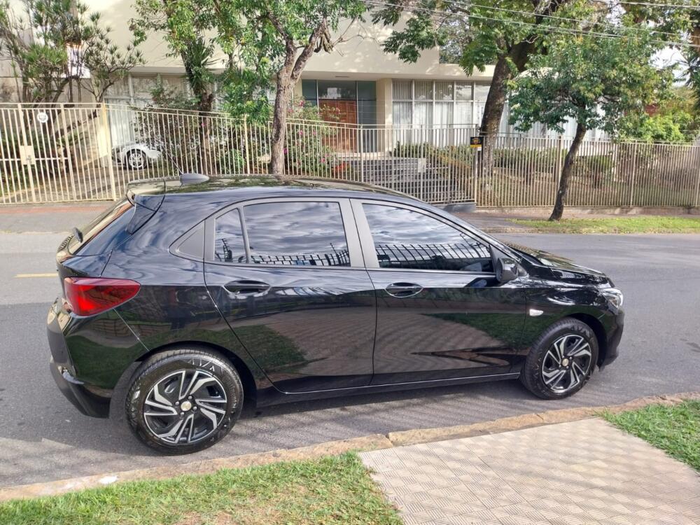 Chevrolet Onix Hatch