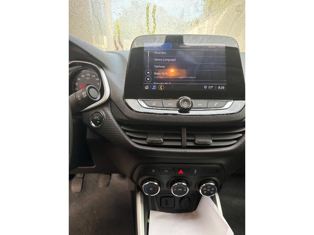 Chevrolet Onix Hatch