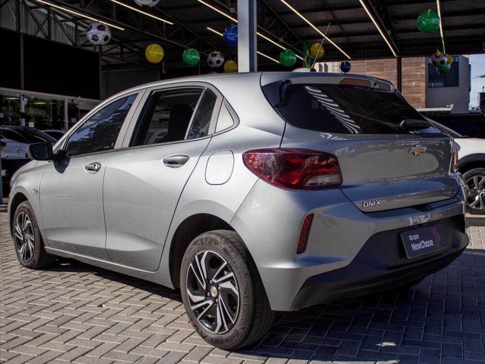 Chevrolet Onix Hatch