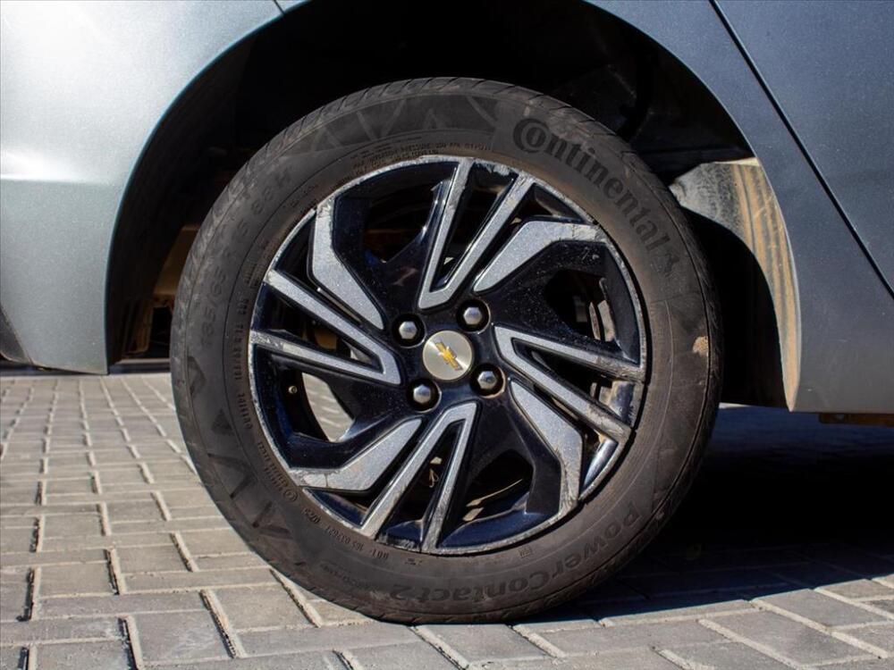Chevrolet Onix Hatch
