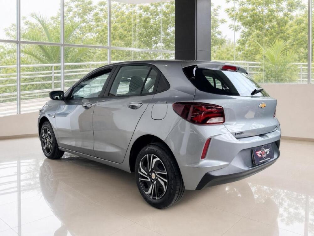 Chevrolet Onix Hatch