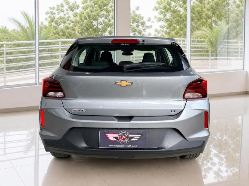 Chevrolet Onix Hatch
