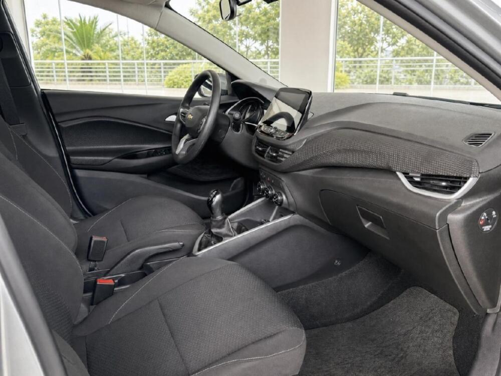Chevrolet Onix Hatch