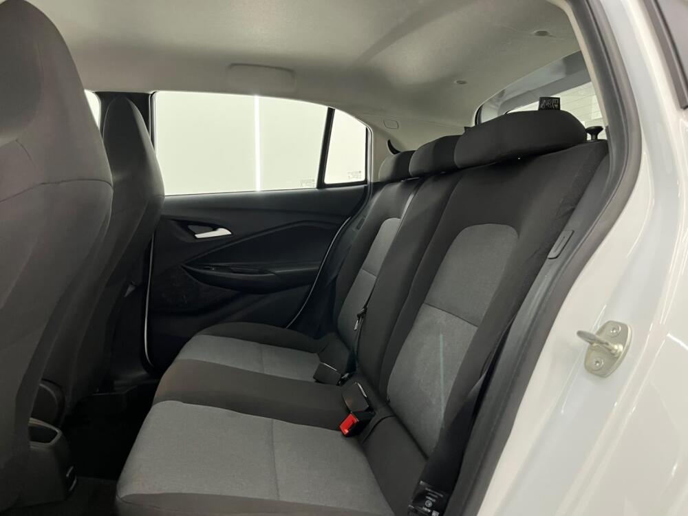 Chevrolet Onix Hatch