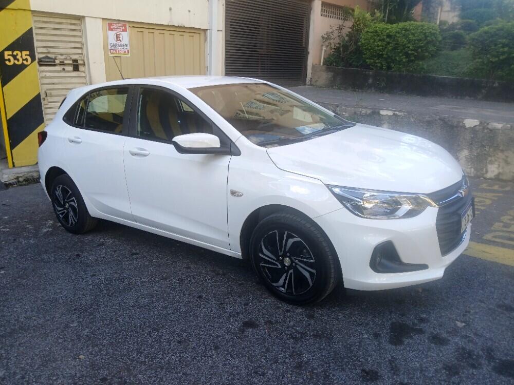 Chevrolet Onix Hatch