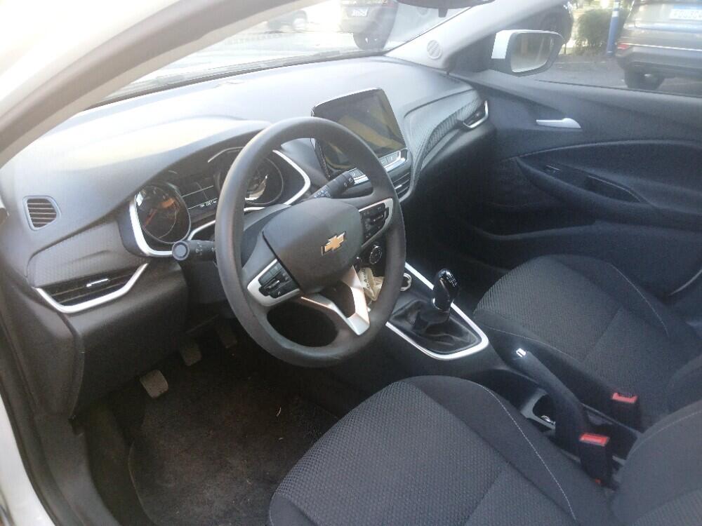 Chevrolet Onix Hatch