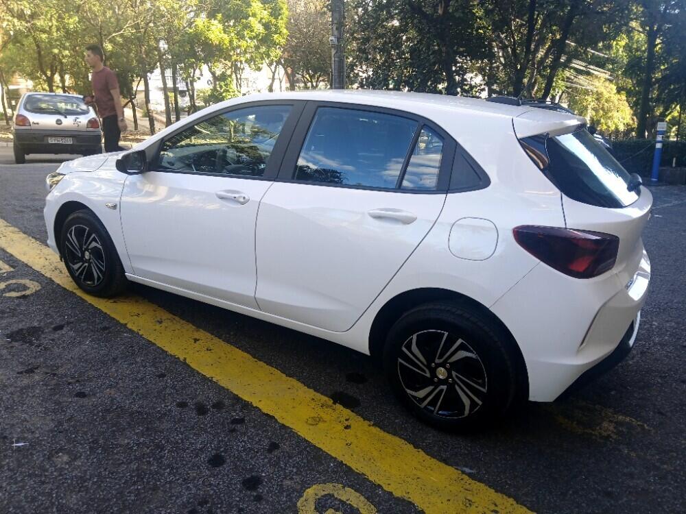 Chevrolet Onix Hatch