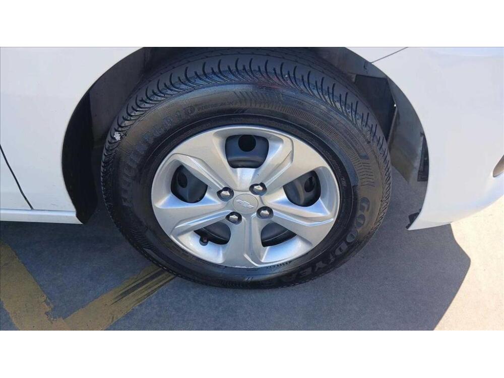 Chevrolet Onix Hatch